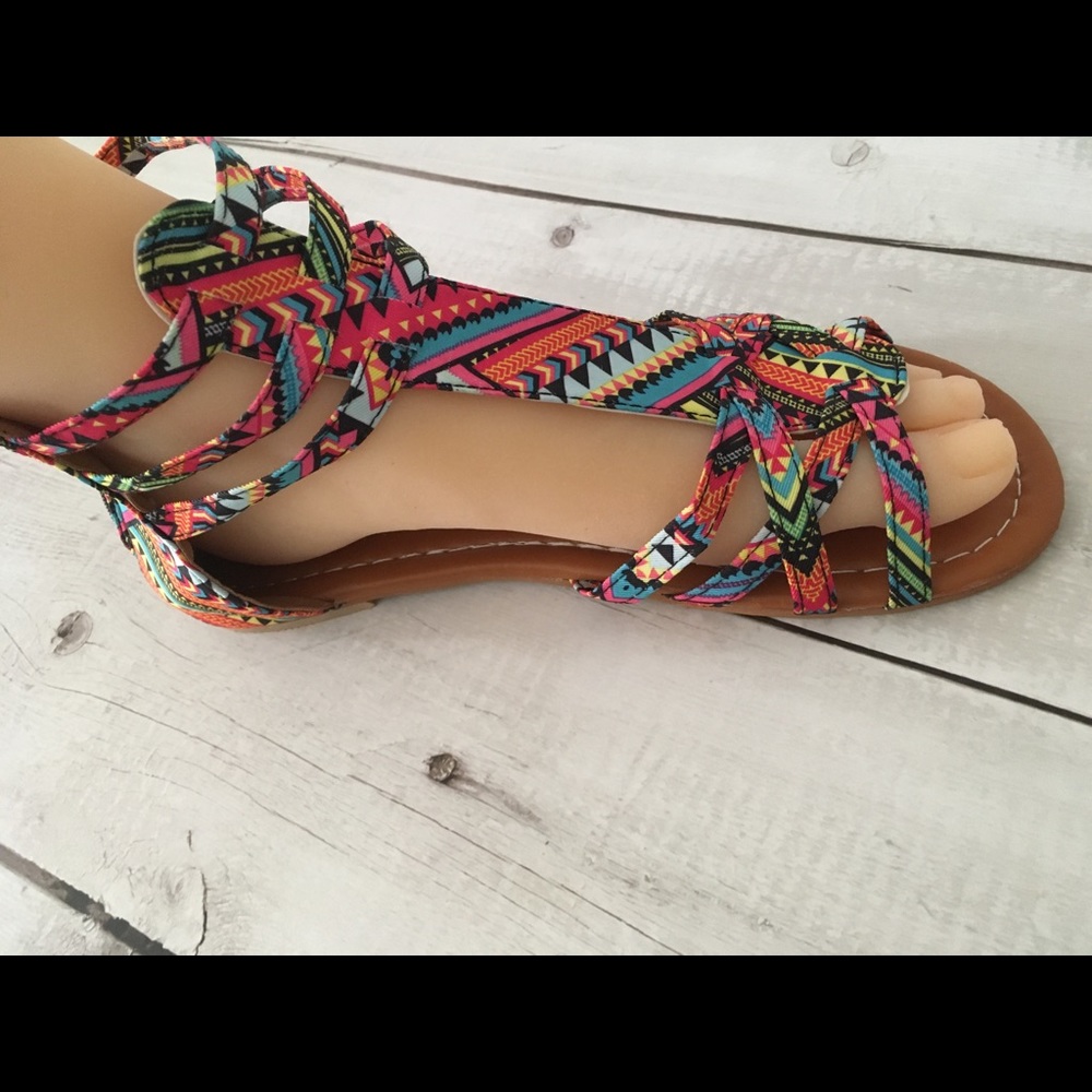 Bohemian Style Sandals, Size 9 - Picture 5 of 7